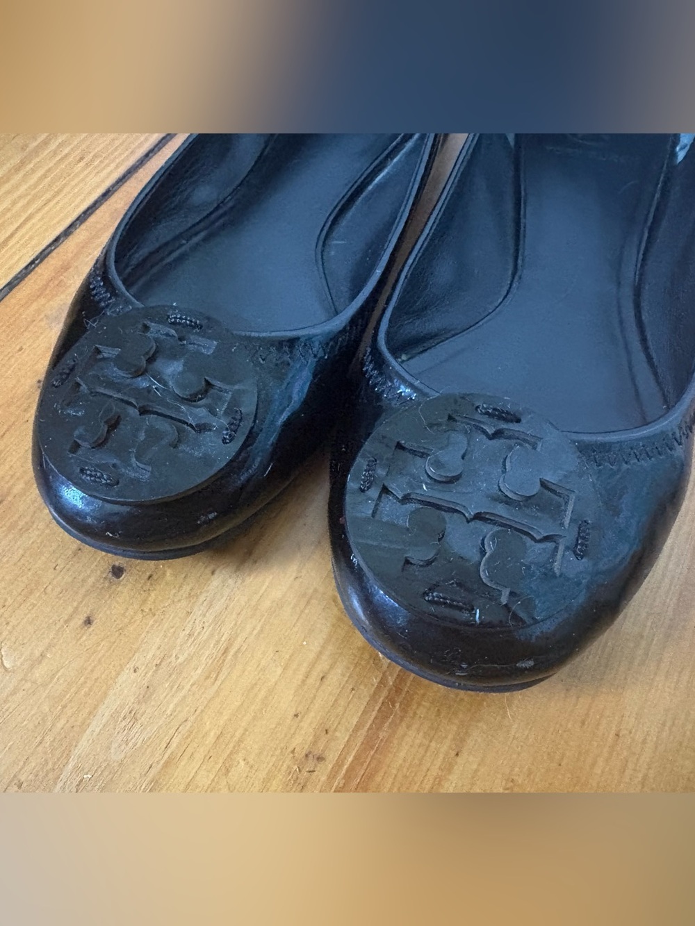 Tory Burch Reva Patent Leather Ballet Flats Black Logo, Size 9 - Classic Shiny - Picture 9 of 11